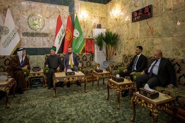 Old Bahraini Quran Copy Donated to Imam Hussein Holy Shrine Old Bahraini Quran Copy Donated to Imam Hussein Holy Shrine