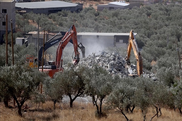 Israeli demolition of Palestinian buildings in West Bank
