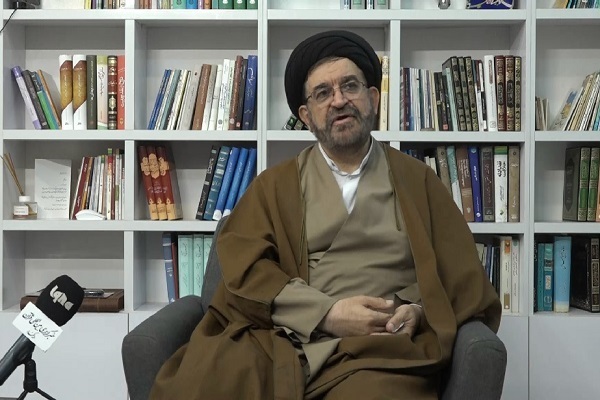 Cleric Explains about First Audio-visual Quran Interpretation in English