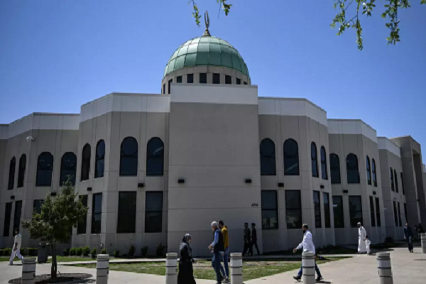 Texas Muslims seeking to build a new mosque and expanded community face bitter opposition