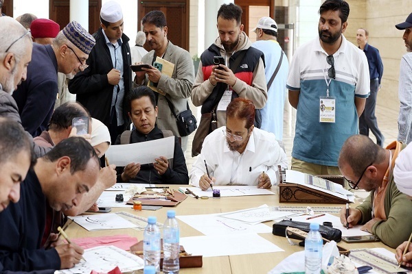 Calligraphy Festival in Algeria Brings together Calligraphers from Various Muslim Countries