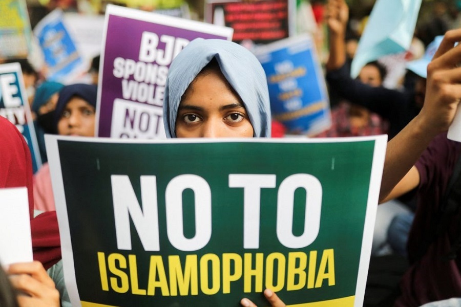 Ontario Investigates Anti-Muslim Graffiti as Hate Crime Unit Steps In
