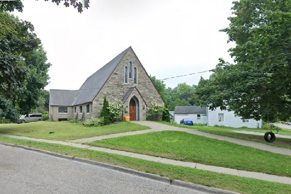 Seven Vehicles, Mosque Damaged in Hate-Motivated Incident in Ontario
