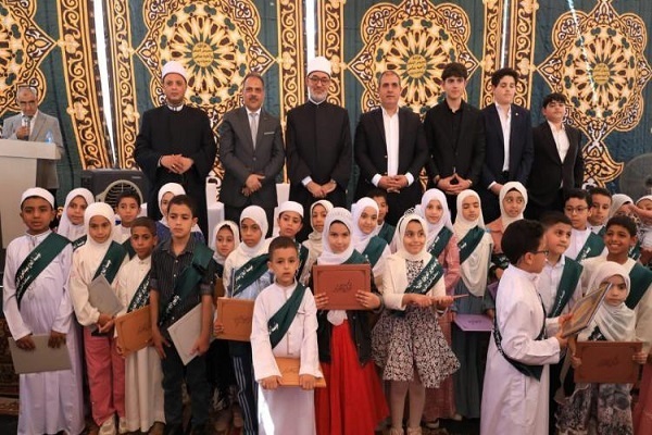 Grand Mufti of Egypt Nazir Mohamed Ayyad attended a celebration held to honor a number of Quran memorizers in the country’s Al-Sharqia Governorate (June 2025).