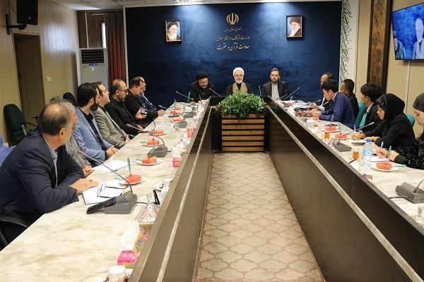 A group of Quran activists from Thailand met in Tehran with Hojat-ol-Islam Hamid Reza Arbabsoleimani, the Quran and Etrat Deputy of Iran’s Ministry of Culture and Islamic Guidance.