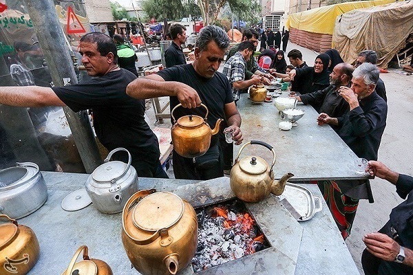 A Moukeb serving Arbaeen pilgrims in Iraq