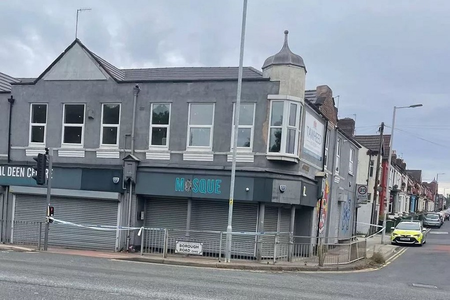 Police Investigate Reported Damage to Mosque Door in Liverpool
