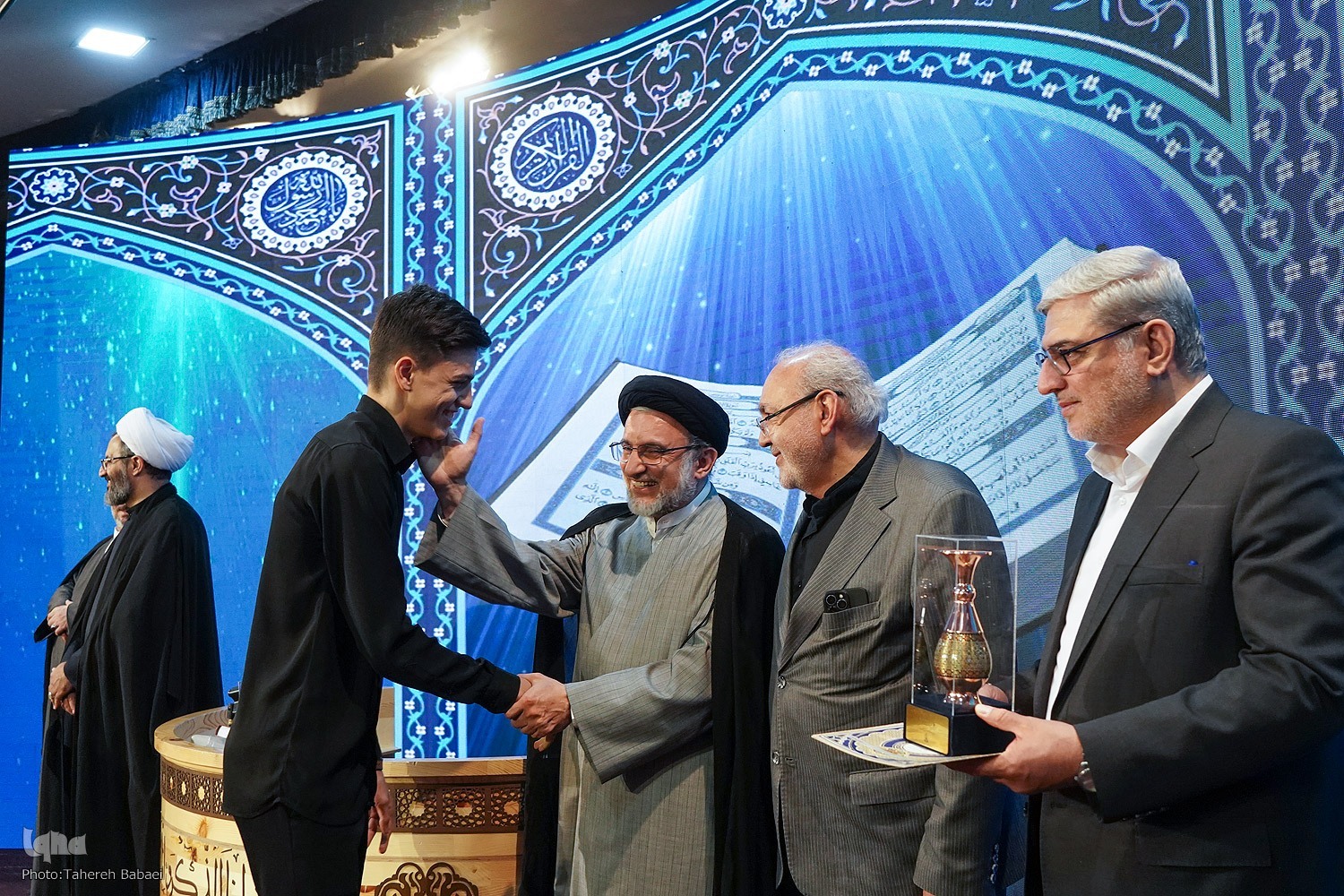 Winners were awarded at the closing ceremony of the men’s section in the provincial stage of Iran’s 48th National Quran Competition (July 29, 2025).