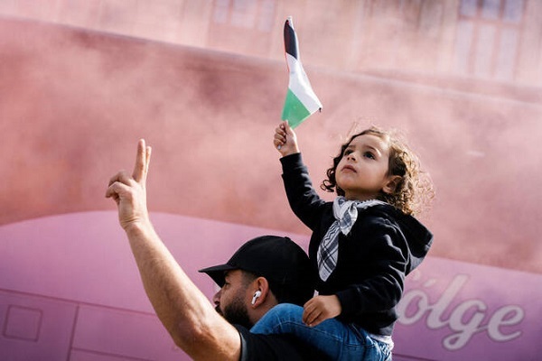 A girl waves a Palestine flag in a pro-Palestinian rally in Copenhagen, the capital of Denmark, on August 24, 2025.