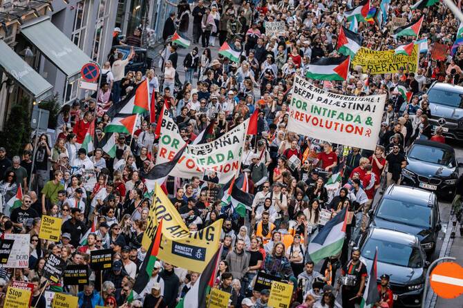 Pro-Palestine Rally in Danish Capital Draws Thousands  