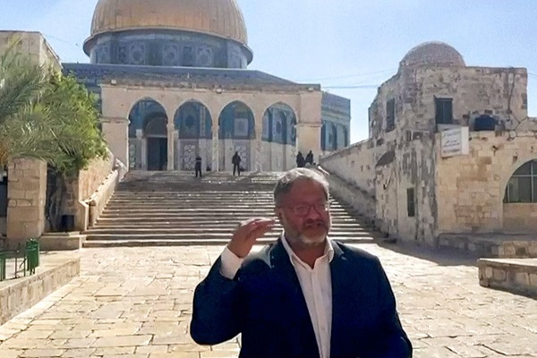 ‘Systematic Provocation’: Condemnations Follow Provocative Zionists’ Prayer at Al‑Aqsa Mosque