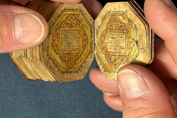 A tiny Quran once kept in a Norfolk dolls’ house is set to go under the hammer on September 27, 2025.