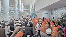 Hajj Pilgrims Leave Tehran Int’l Airport for Medina