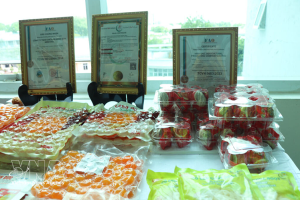 Salted egg products of Minh Duc Company in Can Tho city have obtained Halal certification