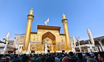 In Photos: Raising Ghadir Flag at Imam Ali Shrine in Najaf