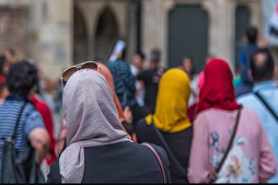 Systemic, Not Sporadic: NGO Report Highlights Worsening Hostility toward Muslims in Austria