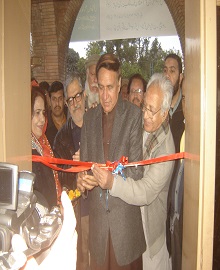 Exposición de caligrafía islámica en Peshawar