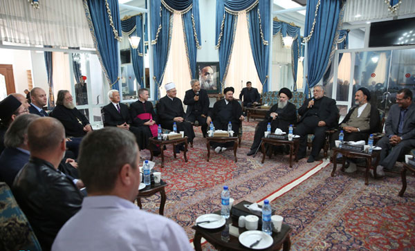 Visita del mufti de Croacia al mausoleo del Imam Jomeini