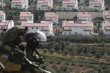 Parlamento israelí impulsa polémica ley para legalizar colonias