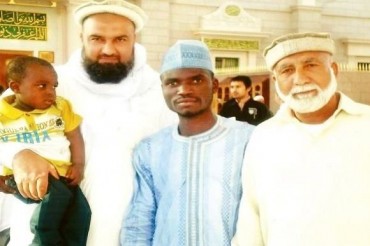 Nigeria: Niño de tres años memoriza el Corán por completo