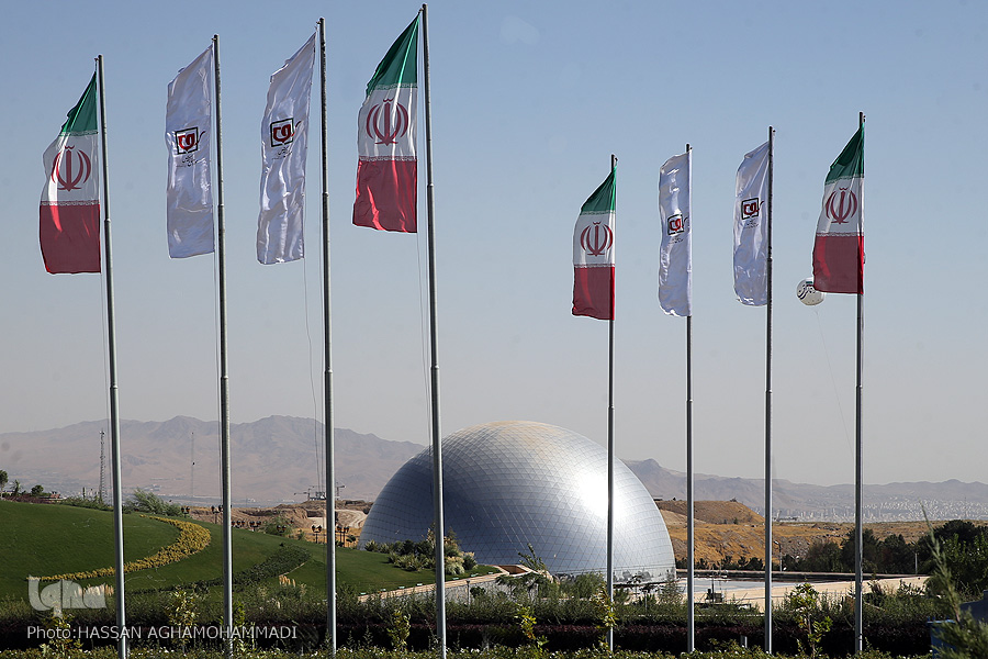 Irán: Inauguran exposición de la Resistencia Nacional Irán: Inauguran exposición de la Resistencia Nacional