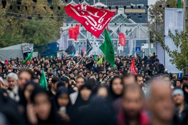Millones de iraníes conmemoran Arbain en todo el país