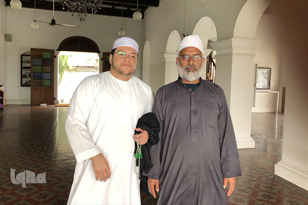 Iraní ganador del Certamen Coránico Internacional de Malasia visita Sri Lanka