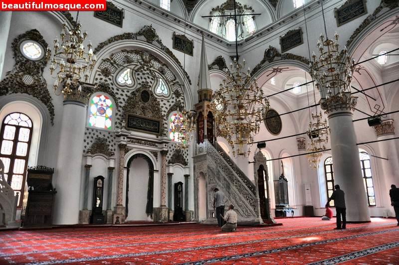 Mezquita Hisar en Esmirna - Turquía Mezquita Hisar en Esmirna - Turquía