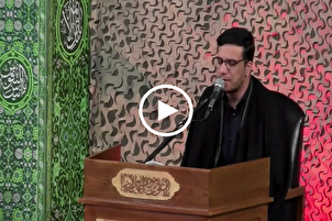 Recitación de versos de la Sura An-Nur, Qari Ali Reza Rezaei (+Video)