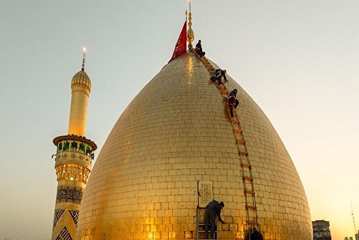 Informe fotográfico | Limpieza y desempolvado de la cúpula del Santuario de Hazrat Abul-Fadl al-Abbás (PB) en vísperas del mes de Muharram