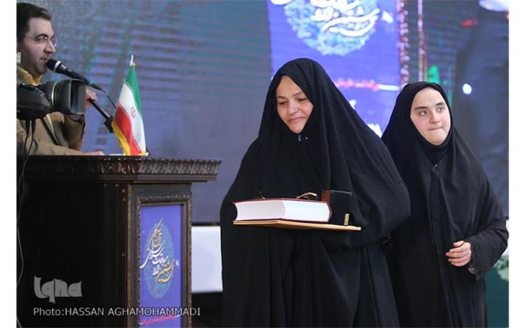 از تأخیر در صدور کارنامه تا تلاش‌های مجری برای هیجان‌بخشی به اختتامیه