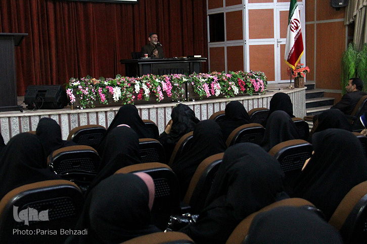 گزارش تصویری نشست بصیرتی در اراک