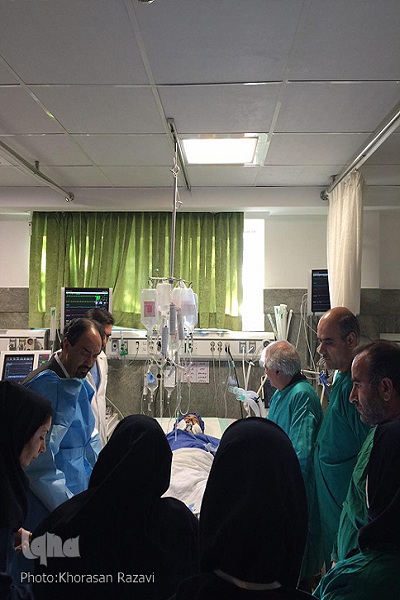 عیادت رییس دانشگاه علوم پزشکی مشهد از حمیدرضا عباسی