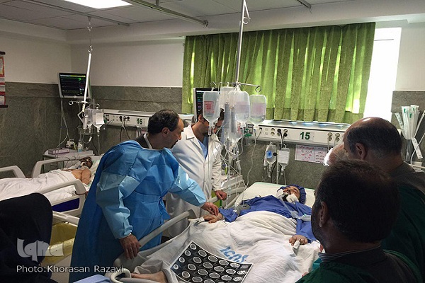 عیادت رییس دانشگاه علوم پزشکی مشهد از حمیدرضا عباسی