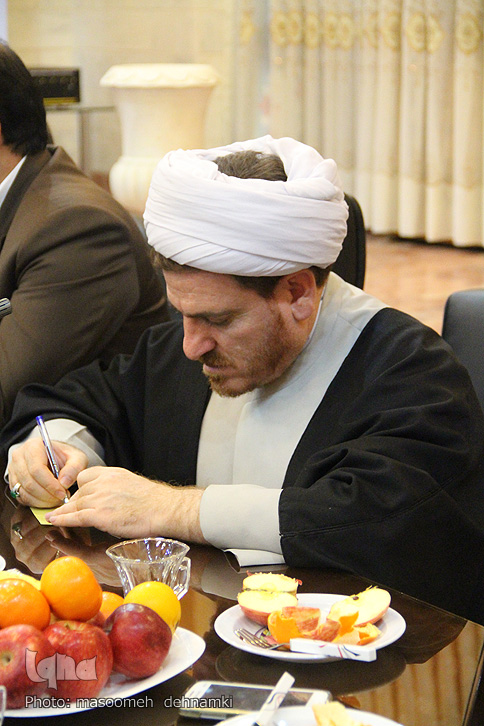 گزارش تصویری همایش «تبیین جایگاه معلمان در ترویج فرهنگ قرآنی» در محلات