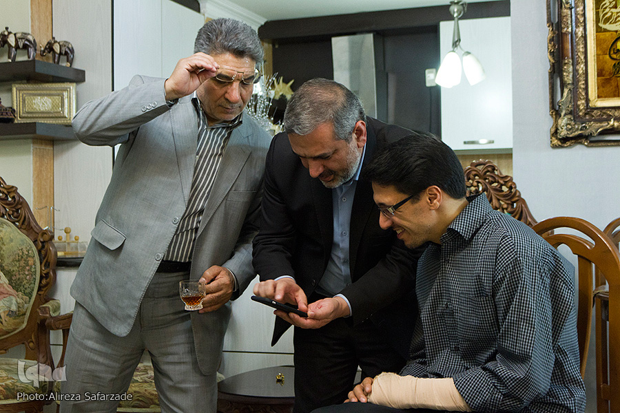 دیدار مدیر دارالقرآن بسیج کشور با خانواده‌های قاریان بین‌المللی در مشهد