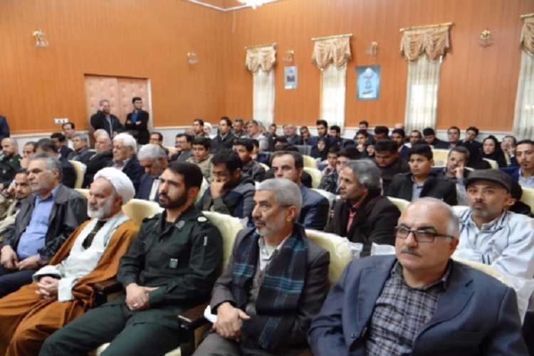 مستند هنرمند شهید«محمد ضیائی» در زرندیه رونمایی شد+عکس