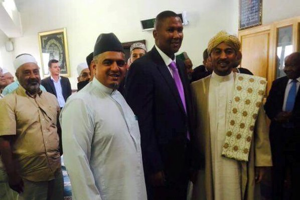 ازدواج نوه ماندلا با دختری مسلمان