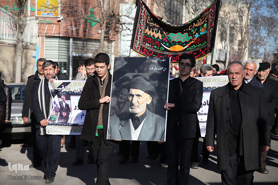 مراسم تشییع پیکر حاج لطیف نباتی خیر و معتمد محبوب شهر اردبیل