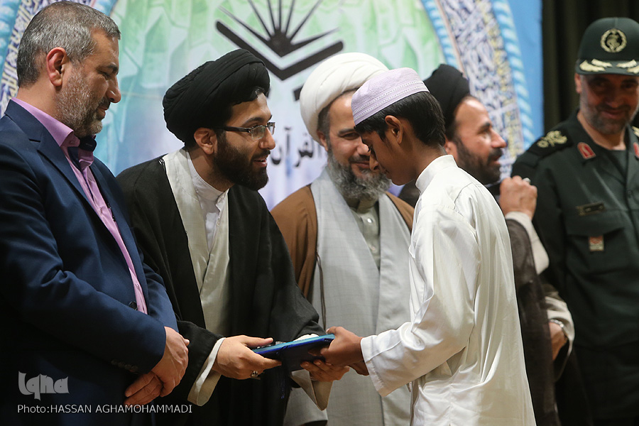 برگزاری آئین اختتامیه مسابقات قرآن بسیج/ تجلیل از خانواده شهدای قرآنی منا و مدافعان حرم