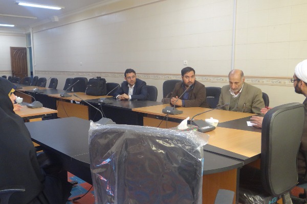 یازدهمین جلسه هیئت مدیره اتحادیه مؤسسات قرآنی لرستان برپا شد
