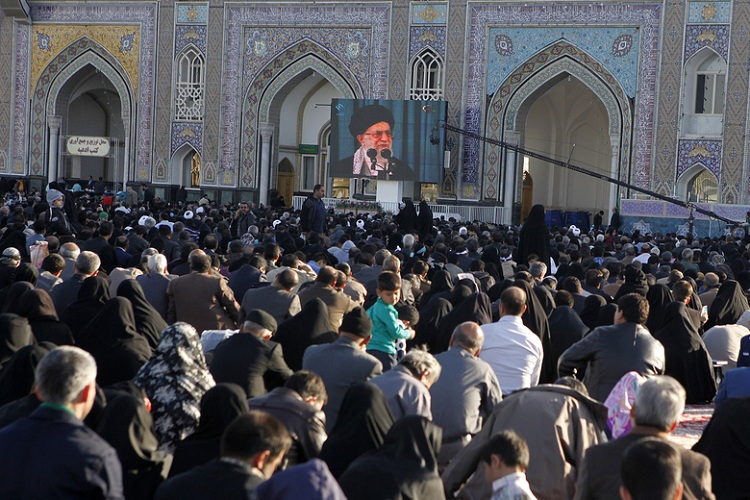 یک لحظه دیدار؛ یک عمر آرزو/ ختم صلواتی برای سلامتی رهبری