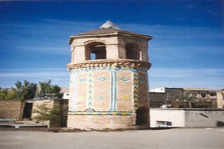 مسجد دومناره؛ یادگار عهد افشاریان در سقز