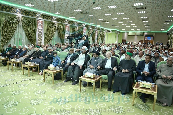 گردهمایی مسئولان محافل قرآنی کربلا در حرم حسینی