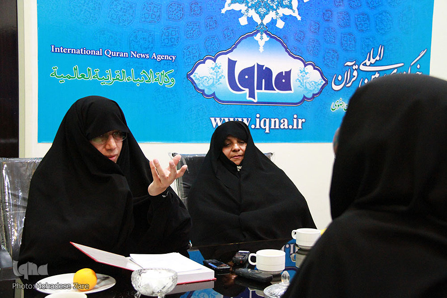 نقش حضرت زهرا(س) در زندگی بانوان قرآنی/ عشق مادری این بانو؛ الگوی تربیتی فرزندان