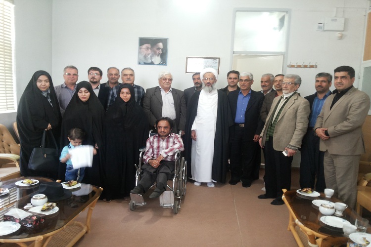 اصحاب هنر سربازان جنگ نرم هستند اصحاب هنر سربازان جنگ نرم هستند