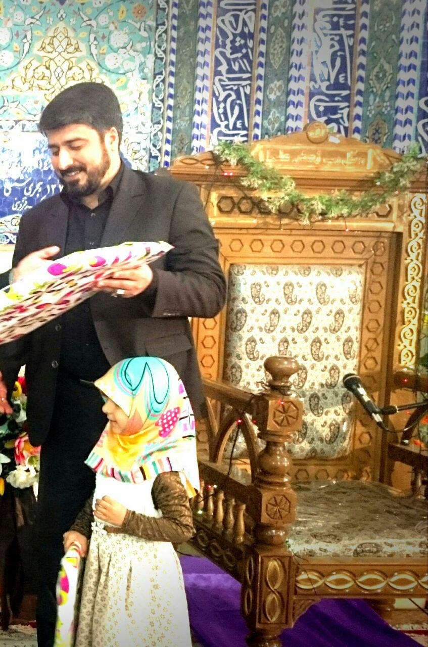 محفل انس با قرآن با حضور خانواده شهید حاج حسن دانش(ره) برگزار شد