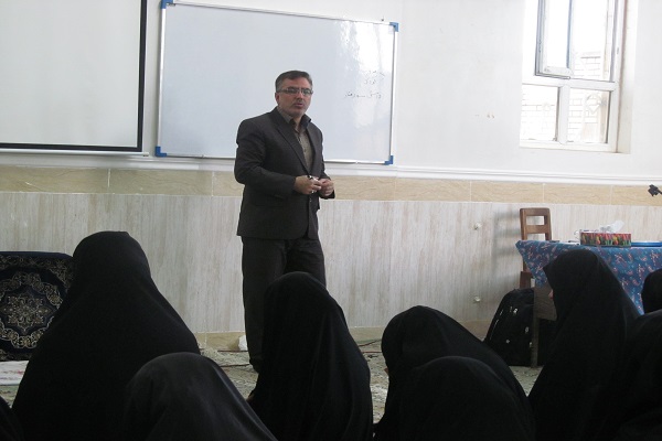 کارگاه آموزش نماز به نونهالان در زابل برپا شد کارگاه آموزش نماز به نونهالان در زابل برپا شد