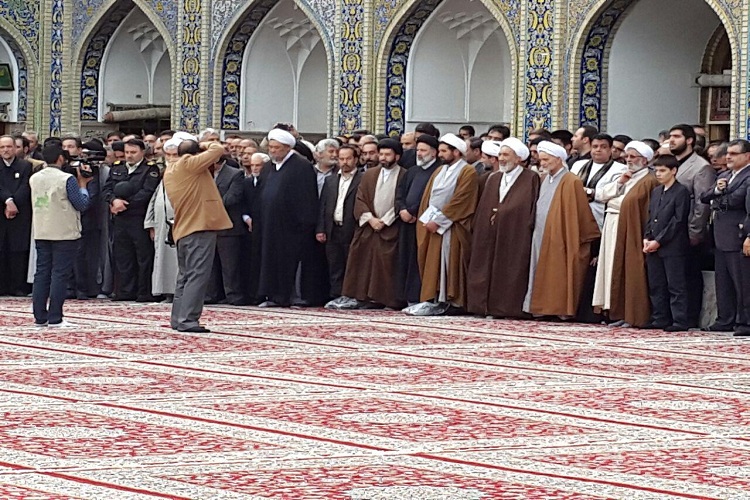 حضور فرزند رهبر معظم انقلاب در مراسم چهلمین روز ارتحال آیت‌الله واعظ‌طبسی