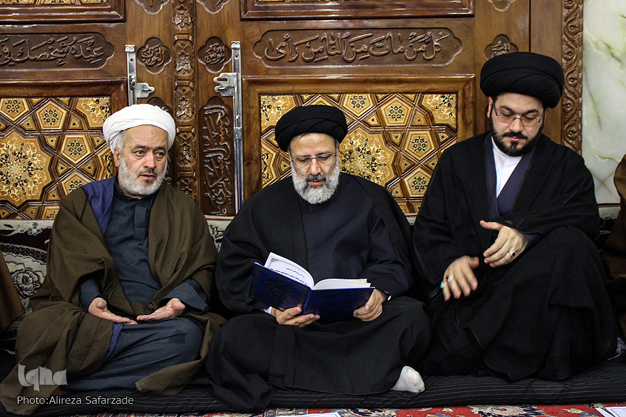 برگزاری مراسم ترحیم آیتالله موسوی نژاد در مشهد برگزاری مراسم ترحیم آیتالله موسوی نژاد در مشهد